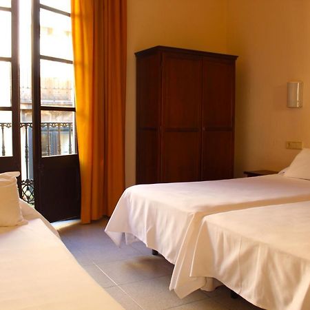 Hotel Jaume I Barcelona Exteriör bild